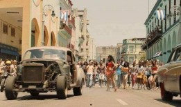 娱乐吃瓜君轮椅,轮椅上的娱乐达人，带你领略不一样的娱乐圈风采